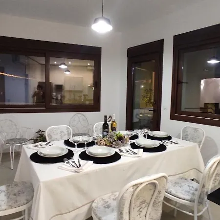 Holiday home Elenyr Calera de Leon