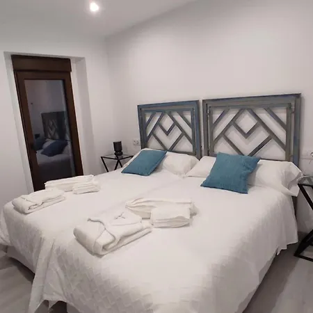 Elenyr Holiday home *