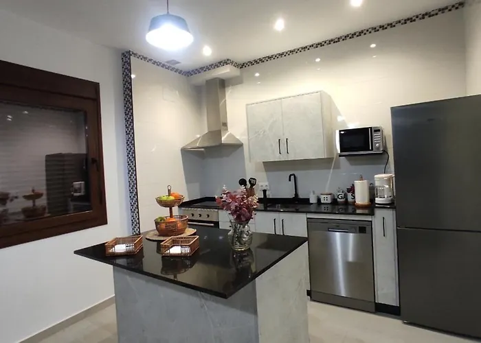 Elenyr Calera de Leon